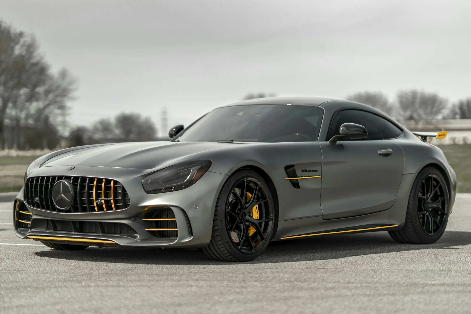 2021 Mercedes-Benz AMG GT — photo 1