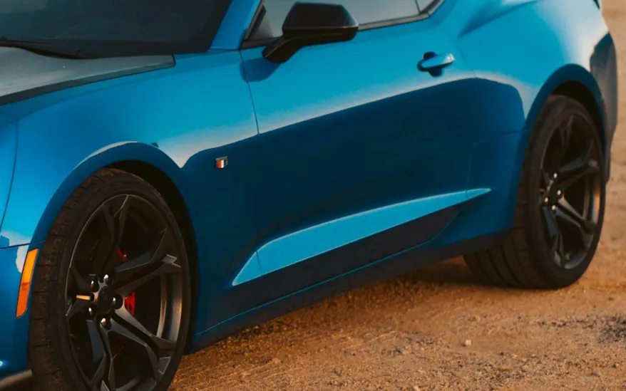 2022 Chevrolet Camaro — photo 3