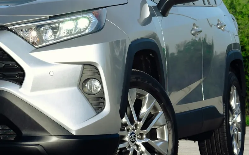2023 Toyota RAV4 — photo 3